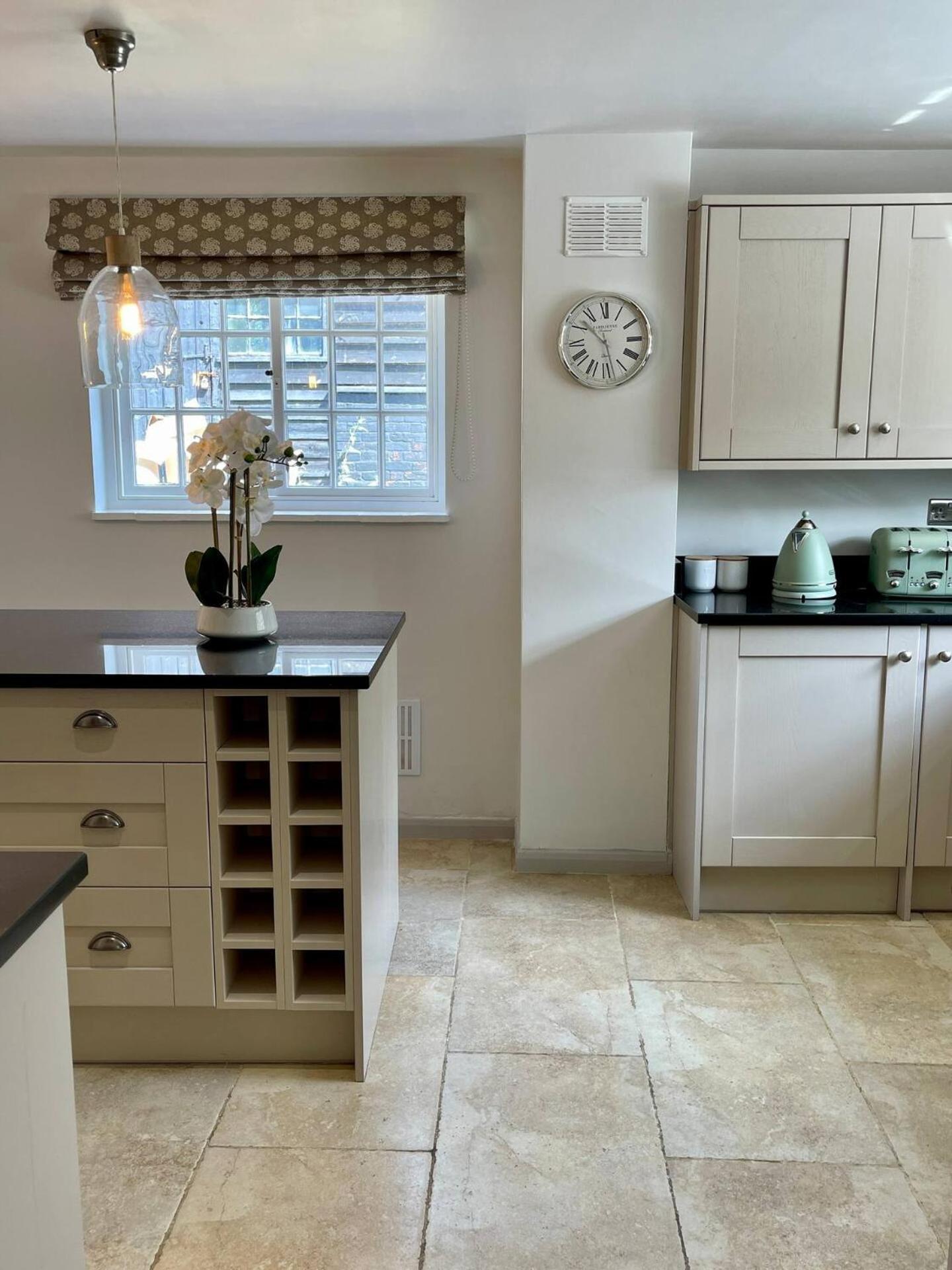 Elegant Oak Beamed House In Pretty Village - Cambridge Homehost Buckden  Extérieur photo