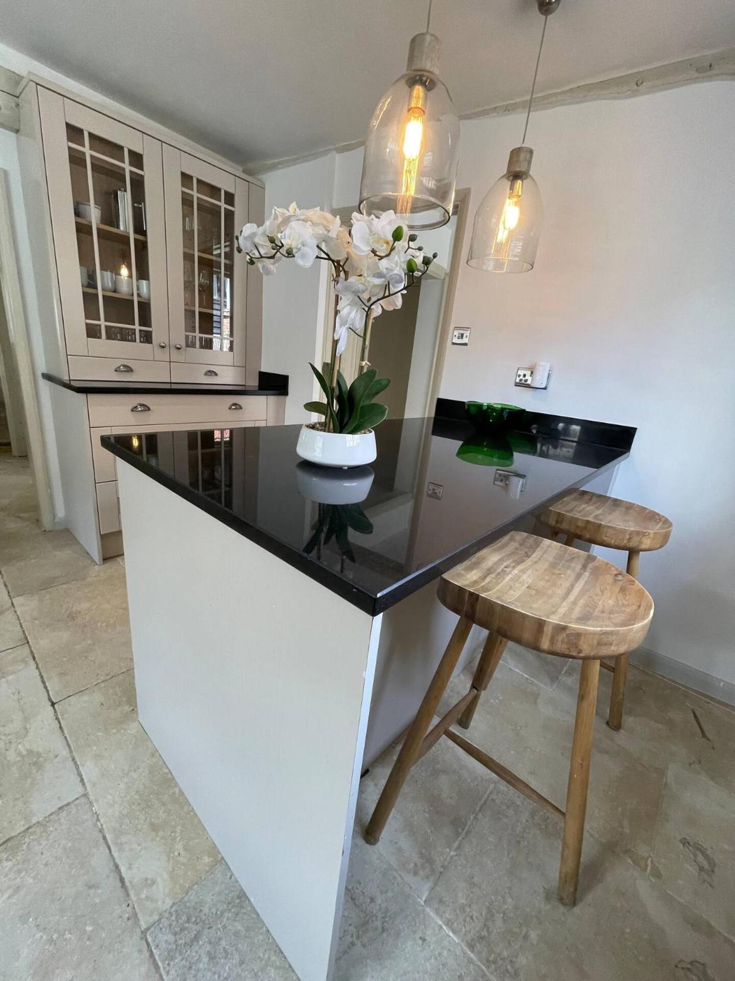 Elegant Oak Beamed House In Pretty Village - Cambridge Homehost Buckden  Extérieur photo