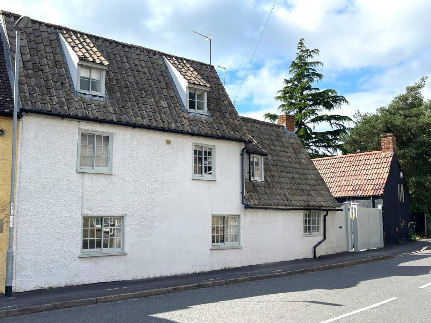 Elegant Oak Beamed House In Pretty Village - Cambridge Homehost Buckden  Extérieur photo